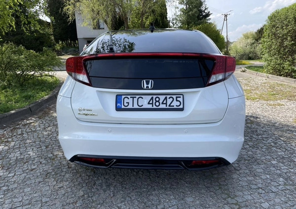 Honda Civic cena 39900 przebieg: 234000, rok produkcji 2015 z Tczew małe 704